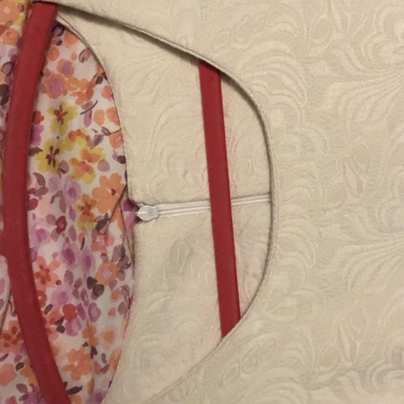 White Fit and Flare Dress sz Small - Picture 4 of 6